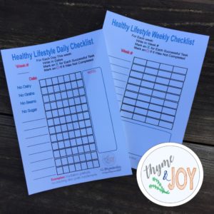 These healthy lifestyle checklists will keep you on track and motivated for any healthy lifestyle program. FREE PDF Printable! | Thyme + JOY