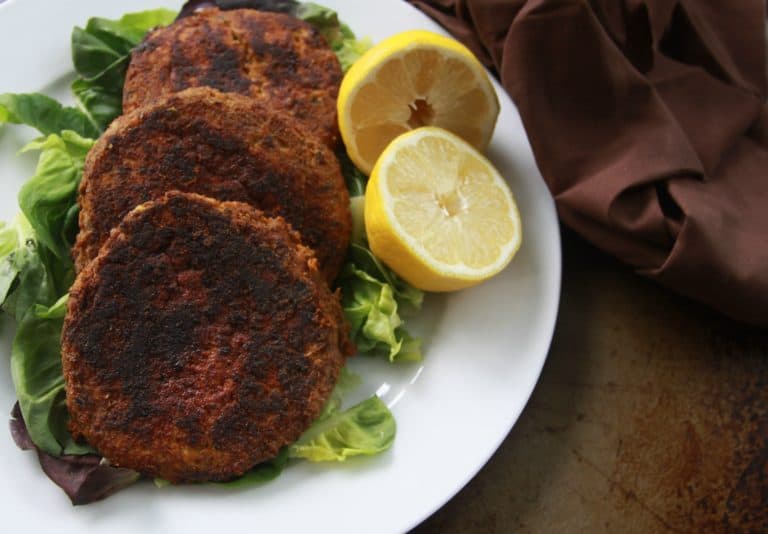 Blackened Salmon Burgers