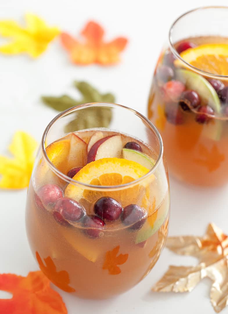 Thanksgiving Punch For A Crowd {4 Ingredients!} - The Gay Globetrotter