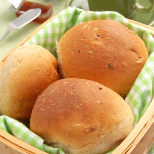 10 Best Ways To Use Leftover Dinner Rolls So They Don't Go To Waste!
