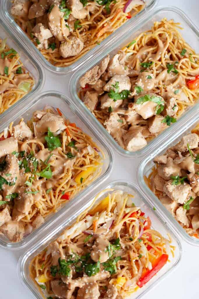 chicken peanut noodle bowls in meal prep containers